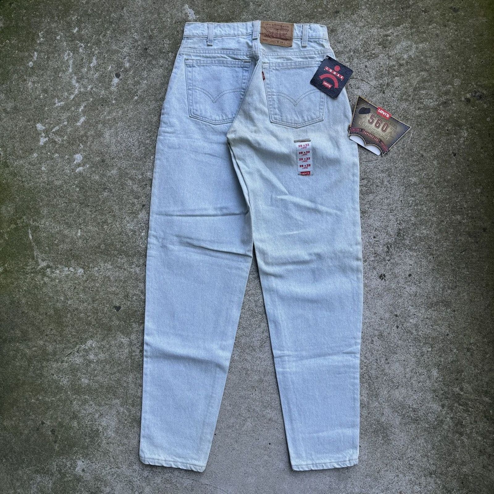 Levi's VINTAGE 90s LEVI’S 560 MADE IN USA LOOSE TAPERED DENIM JEANS Size US 27 - 1 Thumbnail