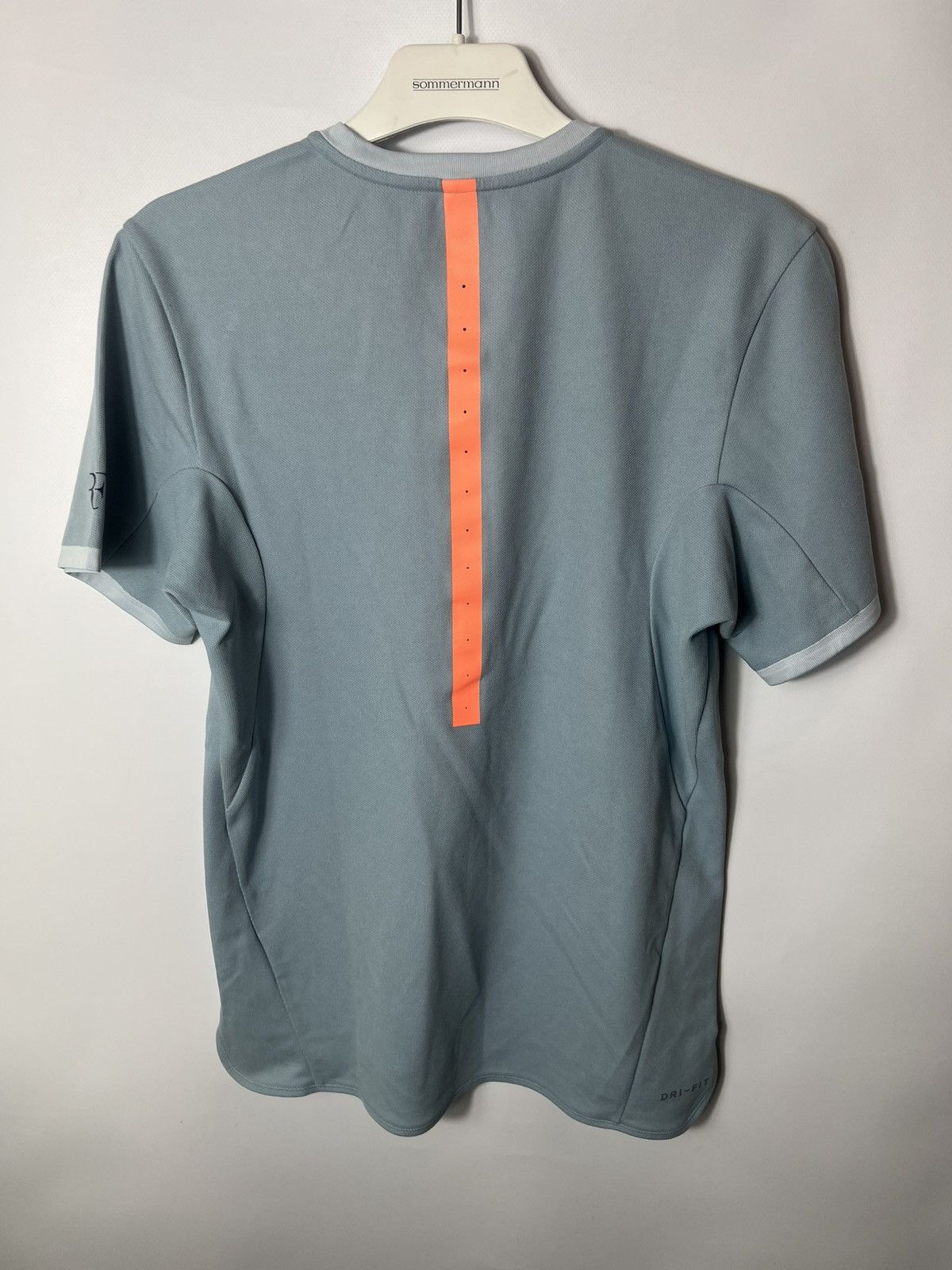 Nike Sportswear Nike RF Roger Federer 2017 Cup Tennis Shirt Size US S / EU 44-46 / 1 - 9 Thumbnail