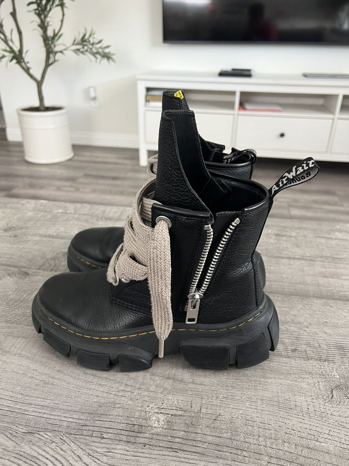 Dr. Martens × Rick Owens Dr. Martens X Rick Owens Boots Size 7 Size US 7 / EU 40 - 2 Thumbnail
