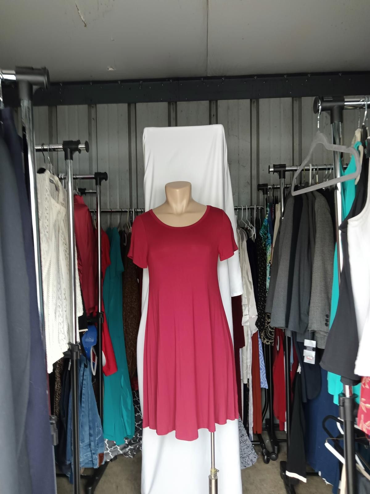 Designer Stylish Burgundy Flared A-Line Dress Size S / US 4 / IT 40 - 1 Thumbnail