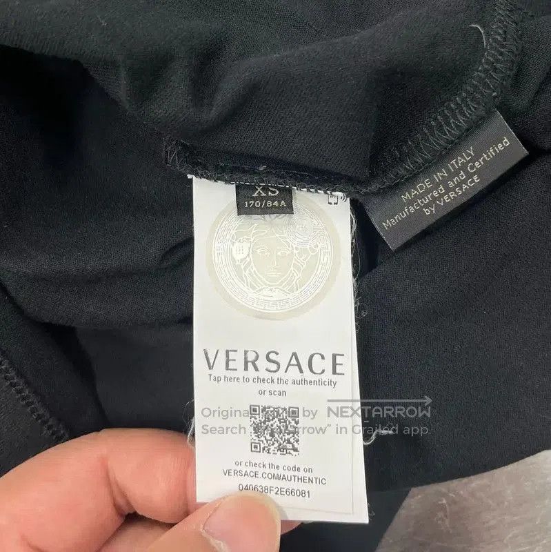 Versace Versace Black Long Sleeve Women's Sweatshirt . Size XS / US 0-2 / IT 36-38 - 4 Thumbnail