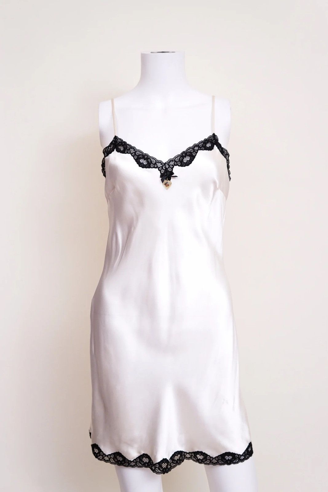 Dolce & Gabbana Dolce & Gabbana 1995 White Slip Dress Size M / US 6-8 / IT 42-44 - 2 Thumbnail