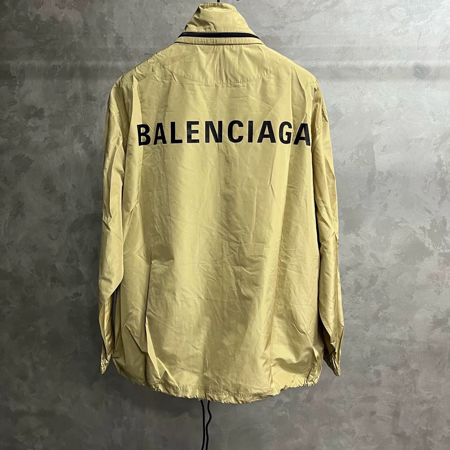 Balenciaga Balenciaga Retro Beige Light Jacket xs Men Size US XS / EU 42 / 0 - 1 Thumbnail