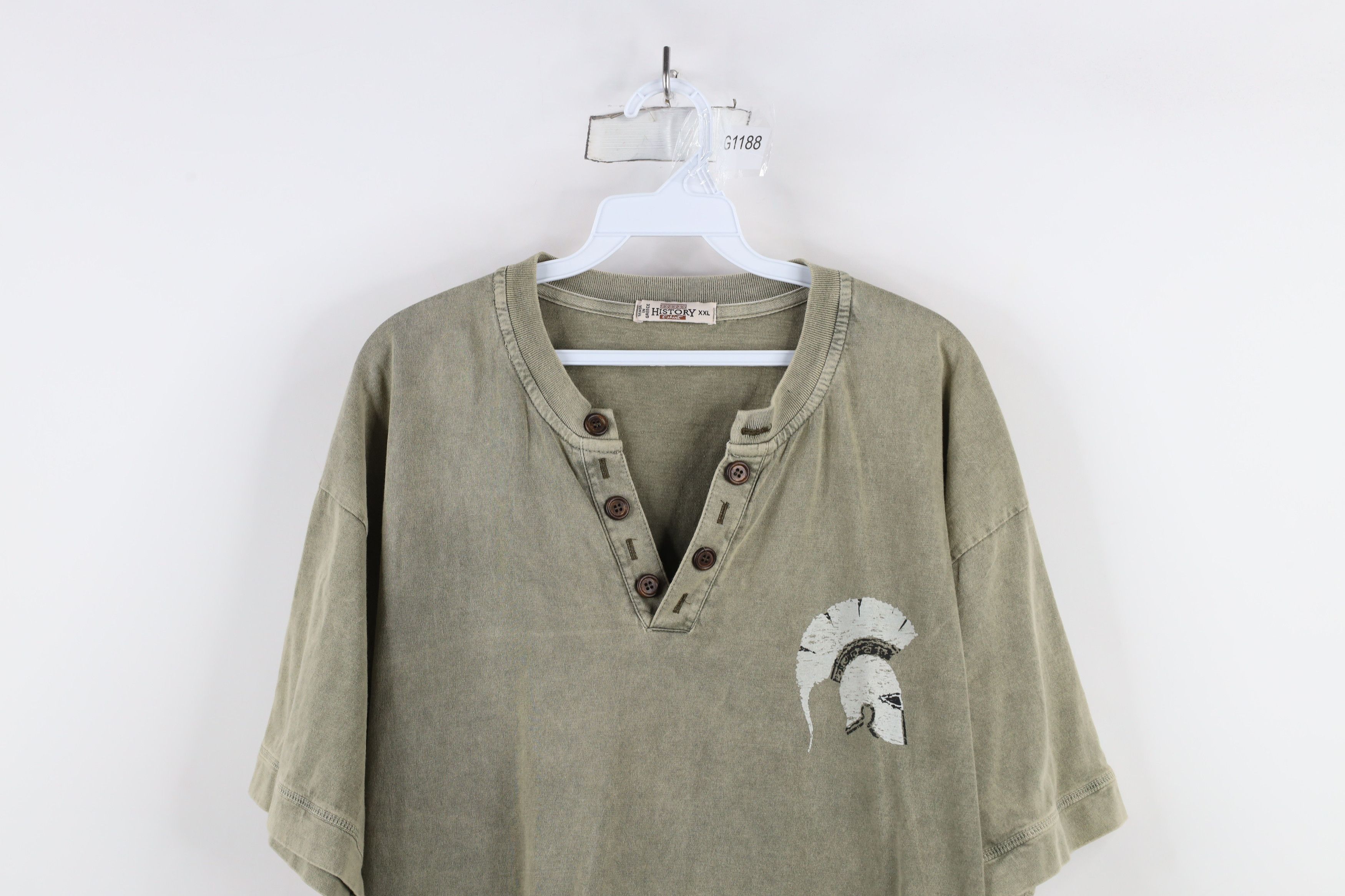 Vintage Vintage 90s Streetwear Wash Spartan Helmet Henley T-Shirt Size US XXL / EU 58 / 5 - 2 Thumbnail