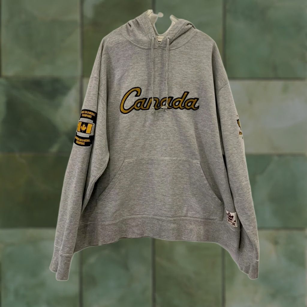 Roots Roots Canada Salt Lake City 2002 Olympics Hoodie XL Grey Men's Pullover Vintage ] Size US XL / EU 56 / 4 - 1 Thumbnail