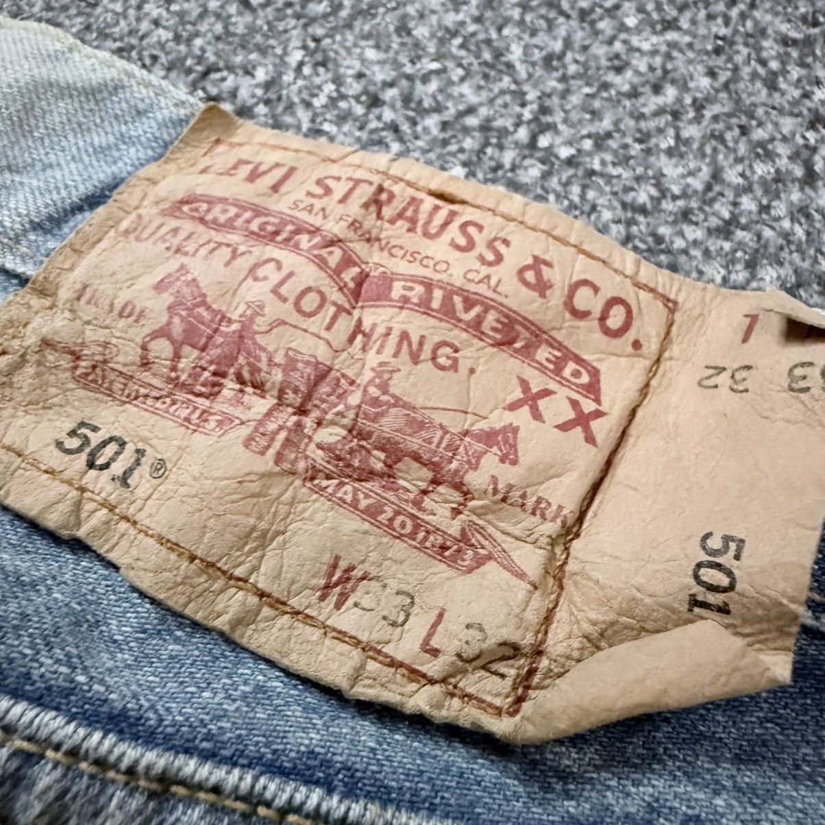 Engineered Garments × Levi's Vintage Y2K Levis 501 Wideleg Heavy Faded Washed Denim Jeans Size US 33 - 7 Thumbnail