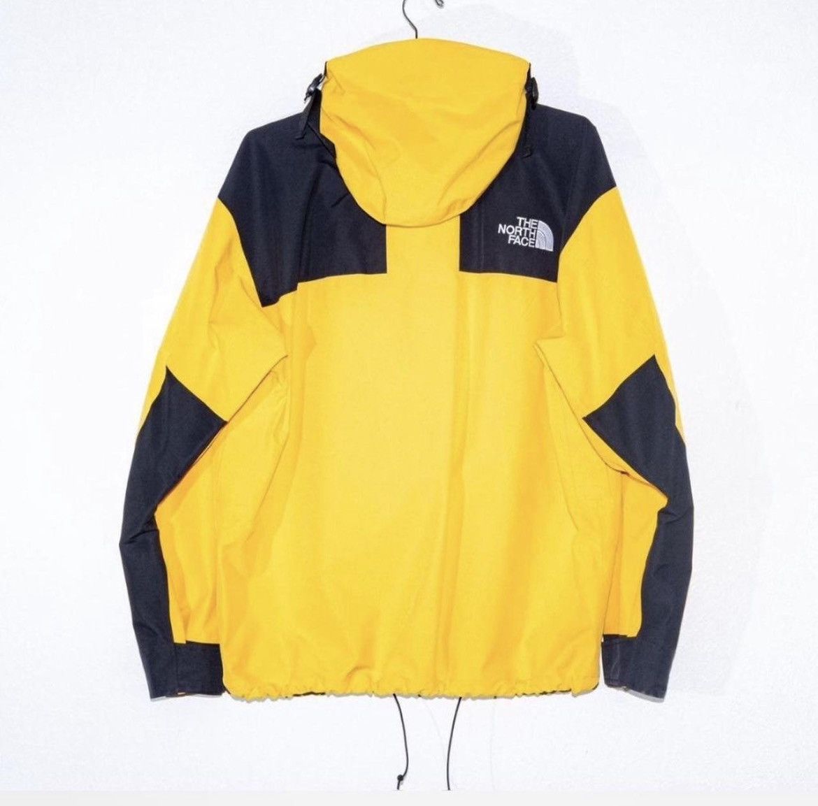 The North Face The North Face 1990 Retro Mountain Jacket Size US XL / EU 56 / 4 - 2 Thumbnail
