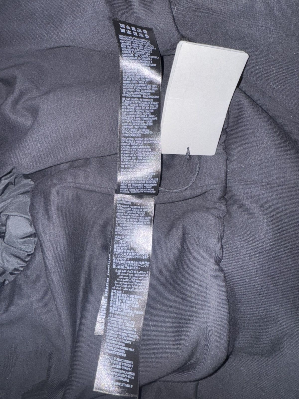 Balenciaga Balenciaga paris printed oversize Parka Size US L / EU 52-54 / 3 - 11 Thumbnail