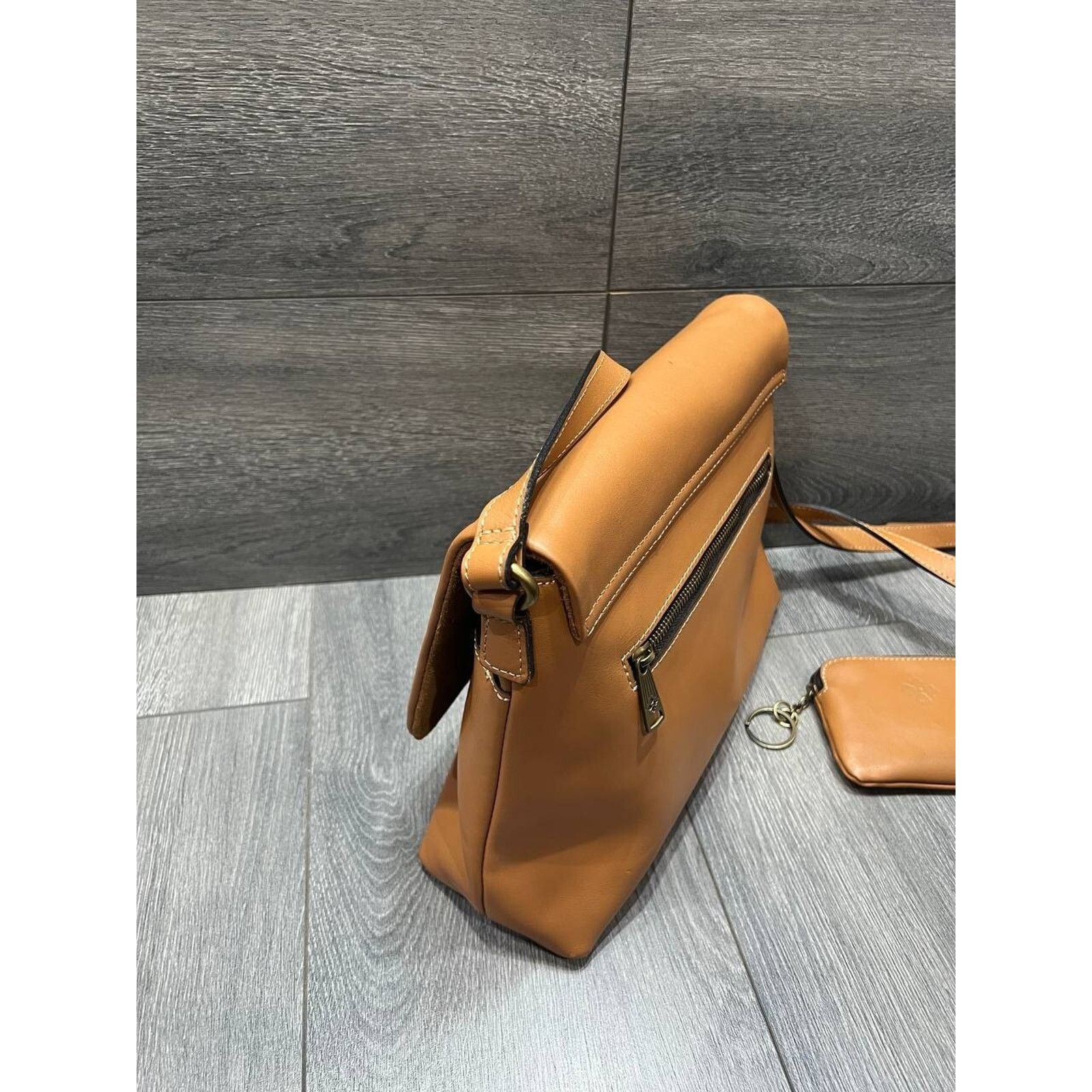 Patricia Nash Patricia Nash Crossbody bag Coin Pouch Hazelnut A660568 Size ONE SIZE - 3 Thumbnail