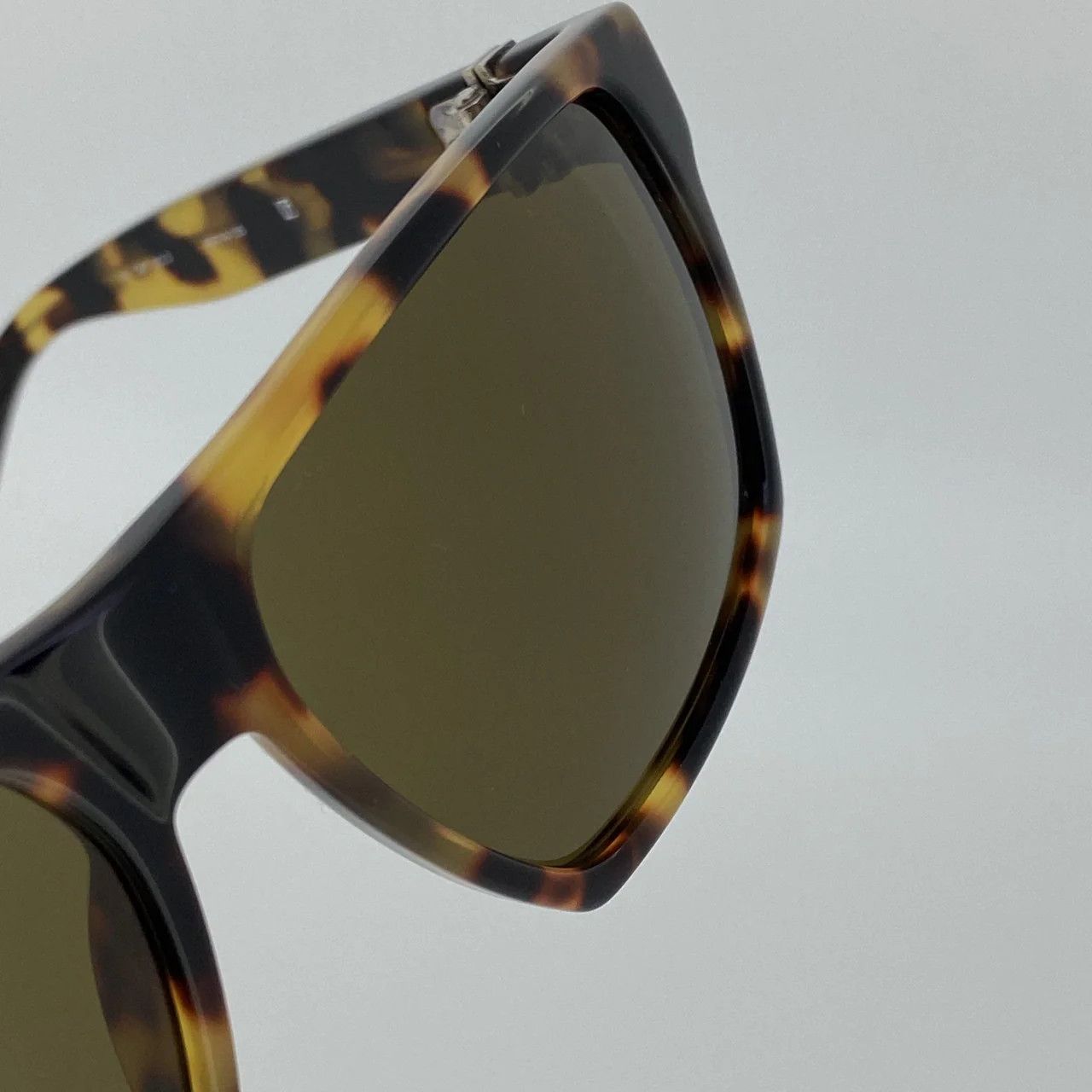 Ann Demeulemeester Ann Demeulemeester Sunglasses Tortoise Shell and Brown Size ONE SIZE - 11 Thumbnail