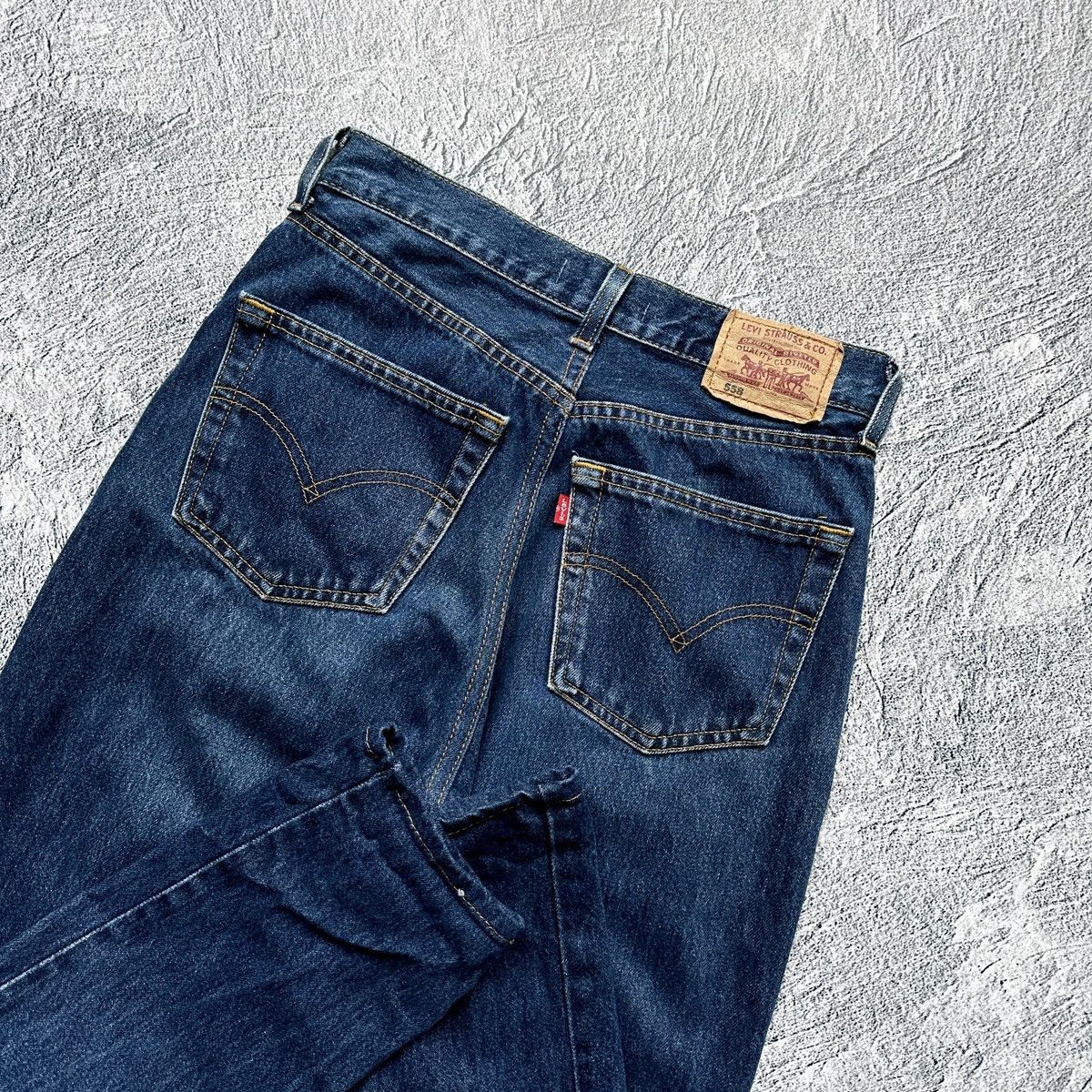 Levi's Vintage Clothing Vintage Women’s Levi’s 558 Jeans Blue Size: 28/29 Size 28" / US 6 / IT 42 - 7 Thumbnail