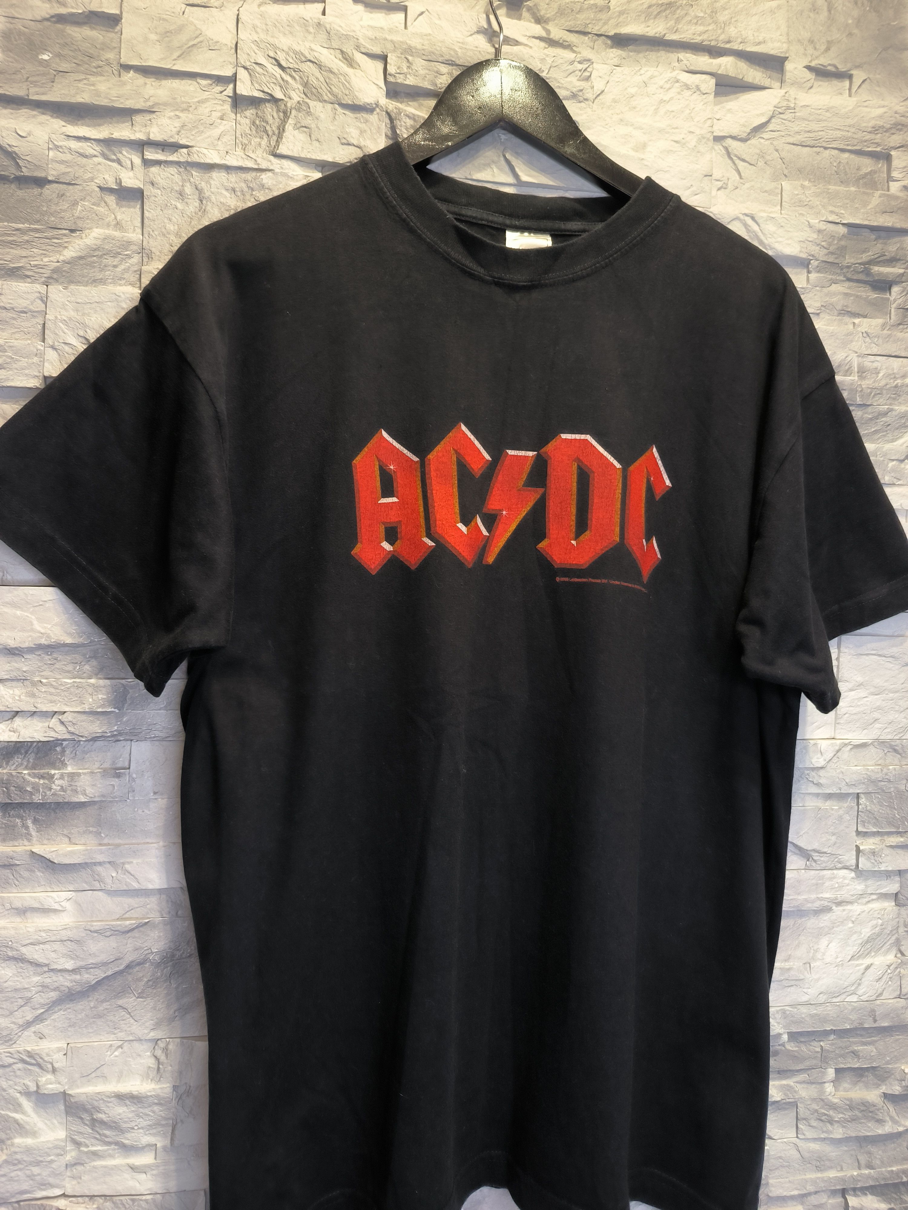 AC/DC × Band Tees × Vintage Vintage T-Shirt AC/DC 2003 Shirt Metal Rock Band Tee 00s Size US M / EU 48-50 / 2 - 3 Thumbnail