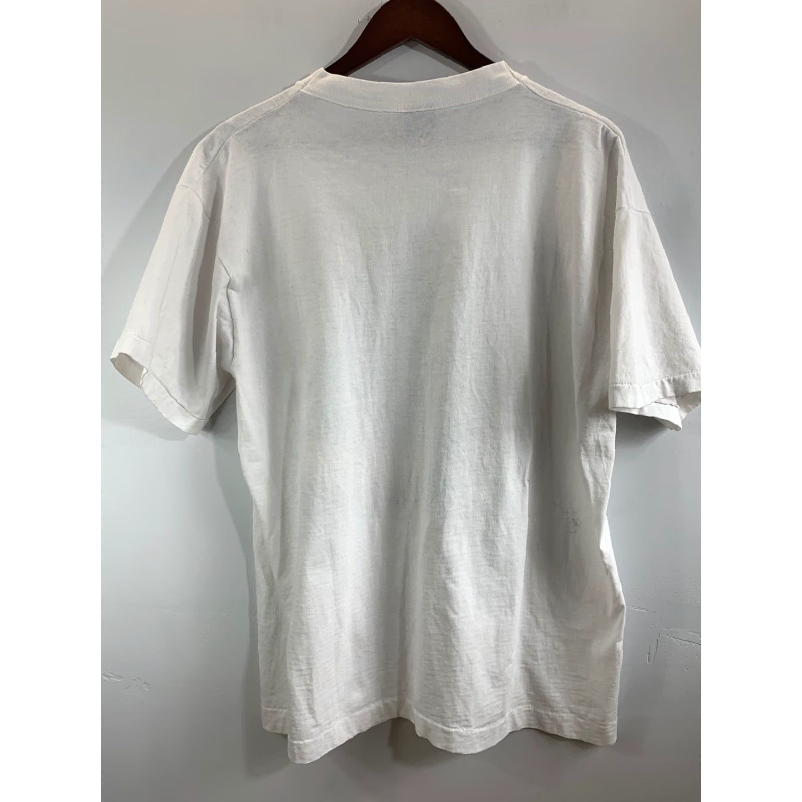 Fruit Of The Loom VINTAGE Fruit of the Loom Against Muscular Dystrophy White T Shirt XL Men's? Size US XL / EU 56 / 4 - 3 Thumbnail