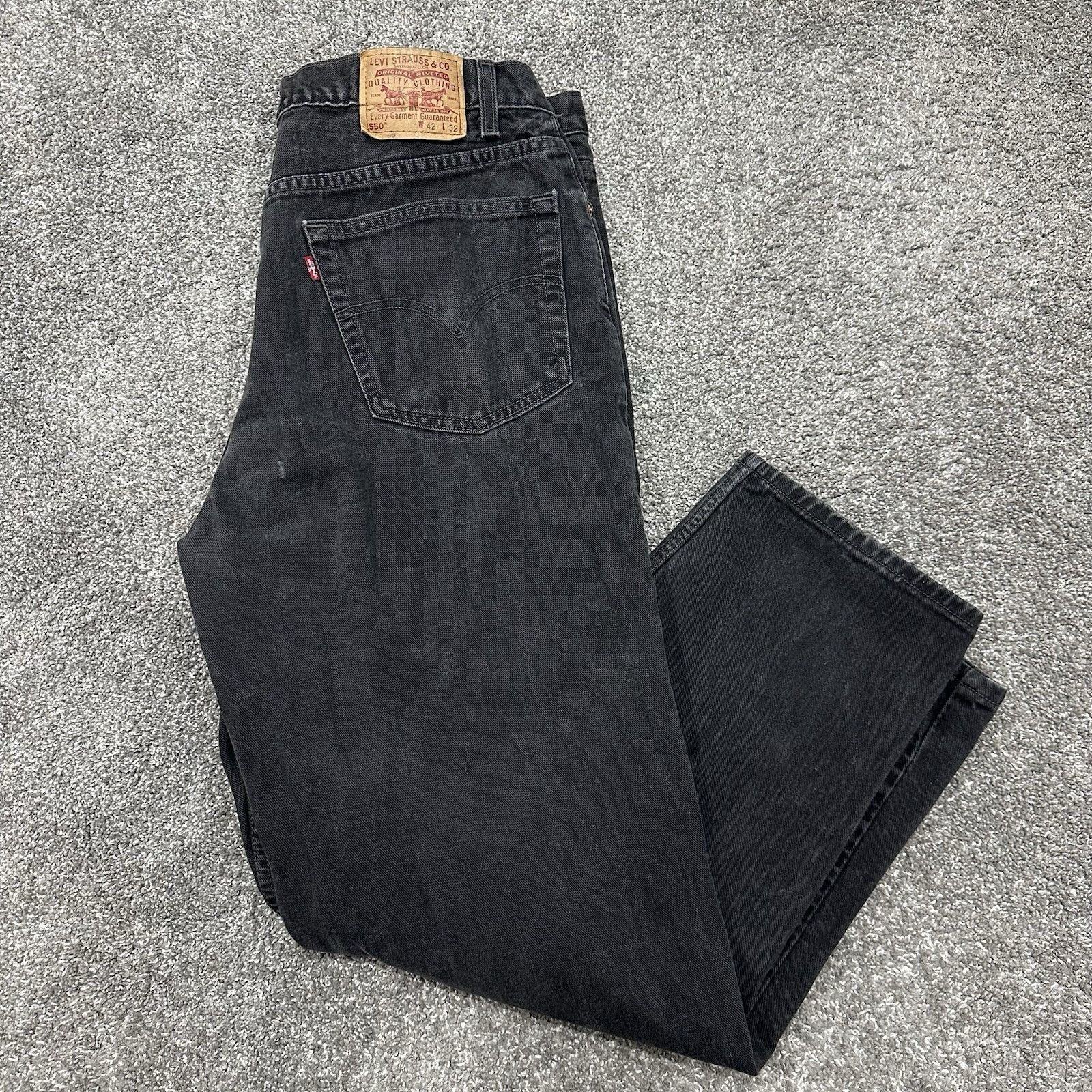 Levi's VTG Levis 550 Jeans Mens 40x30 Black Denim Relaxed Fit Baggy Size US 40 / EU 56 - 1 Thumbnail