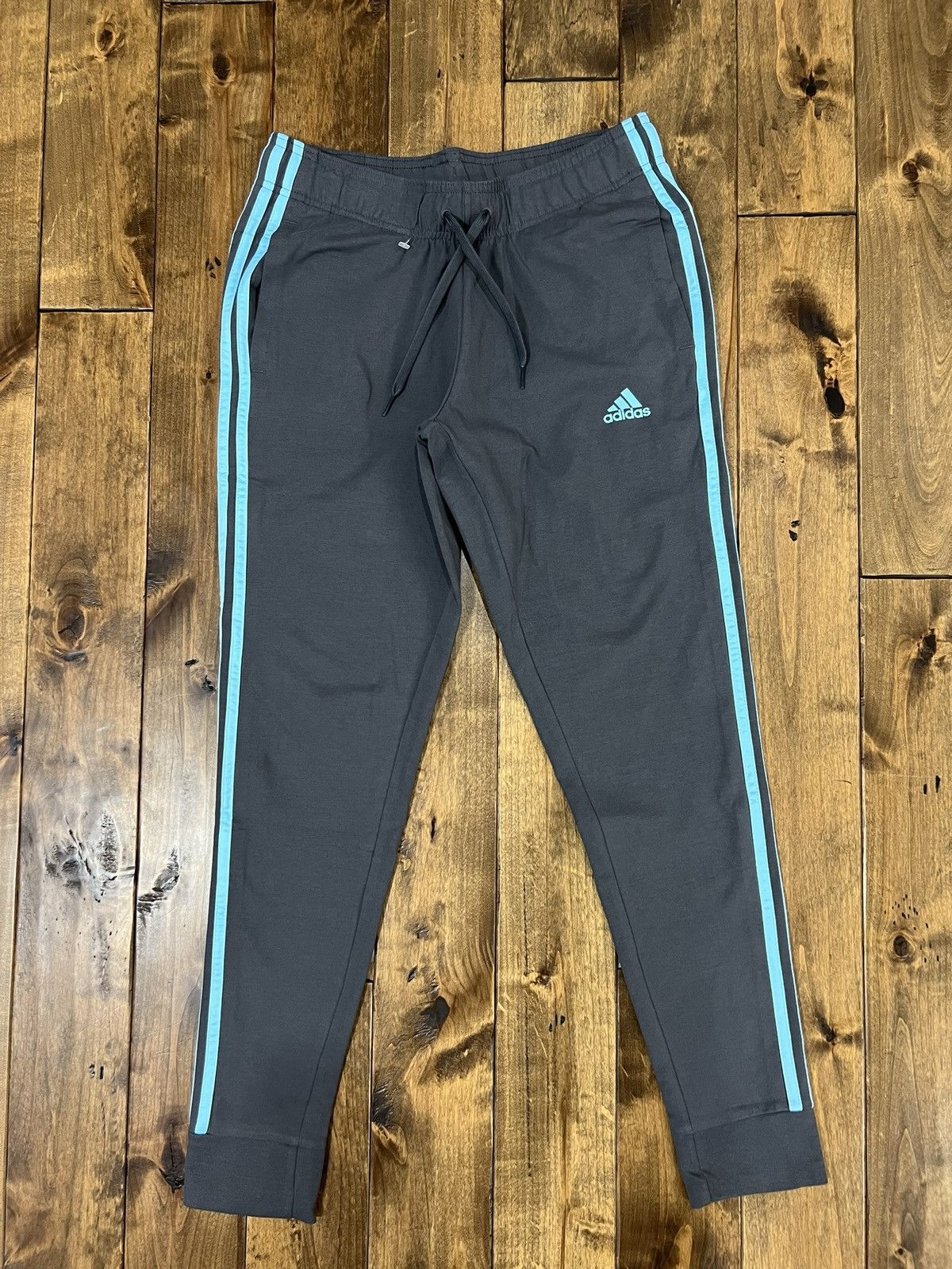 Adidas Adidas Jogger Sweatpants Size US 30 / EU 46 - 1 Thumbnail