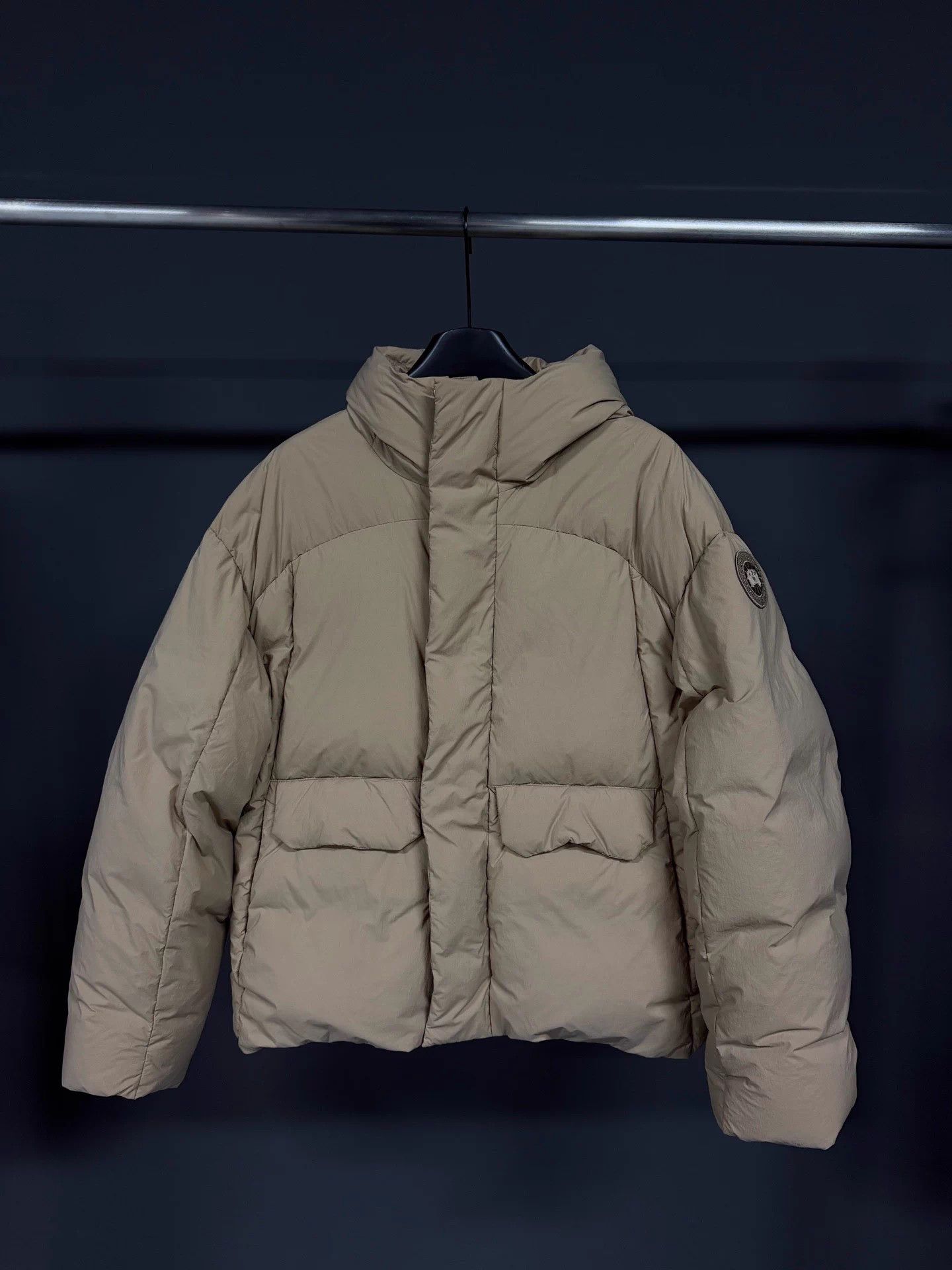Canada Goose Canada Goose Wilu FW24 Men's Short Hooded Desert Size US M / EU 48-50 / 2 - 2 Thumbnail