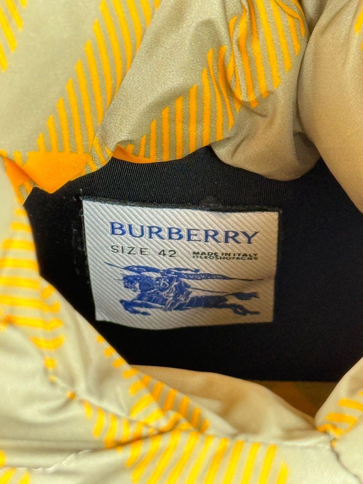 Burberry Burberry Pillow Boots in Hunter Check Size US 9 / EU 42 - 8 Thumbnail