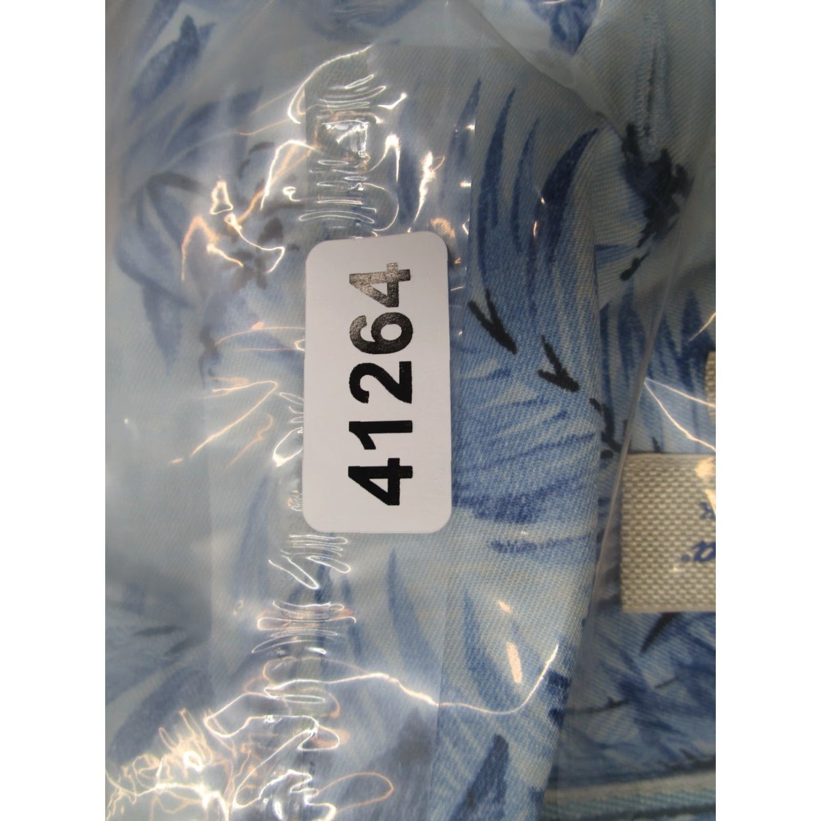 Tommy Bahama VINTAGE? (No) Size US L / EU 52-54 / 3 - 8 Thumbnail
