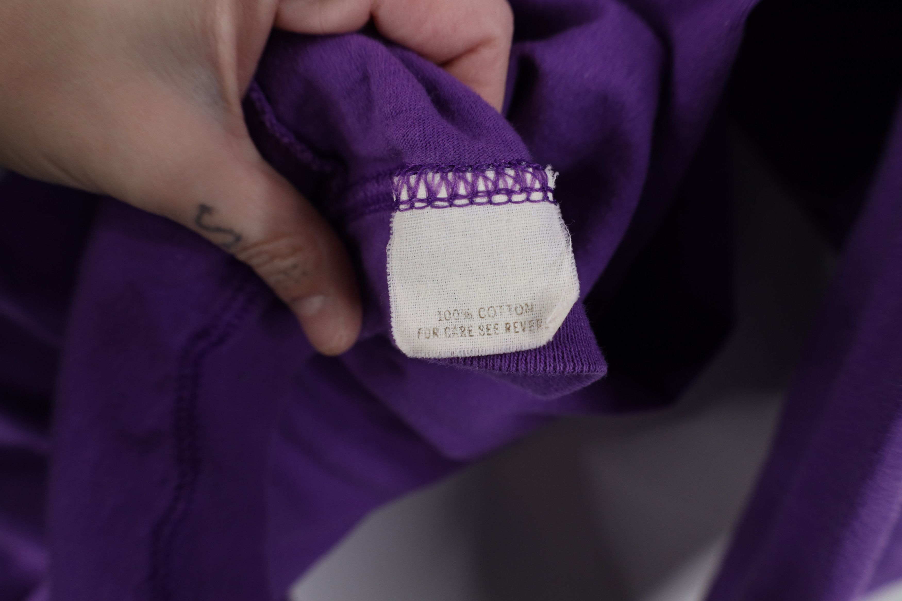 Russell Athletic Vintage 90s Russell Athletic Pullover Long Sleeve T-Shirt Size US L / EU 52-54 / 3 - 8 Thumbnail