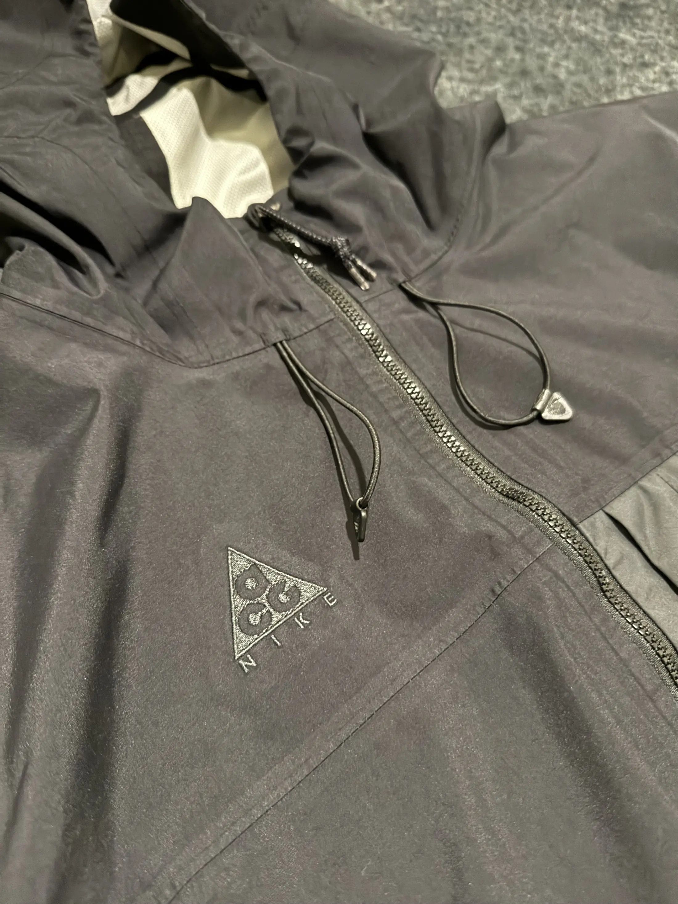 Nike ACG ACG Windbreaker - Black/Grey Size US XS / EU 42 / 0 - 2 Thumbnail