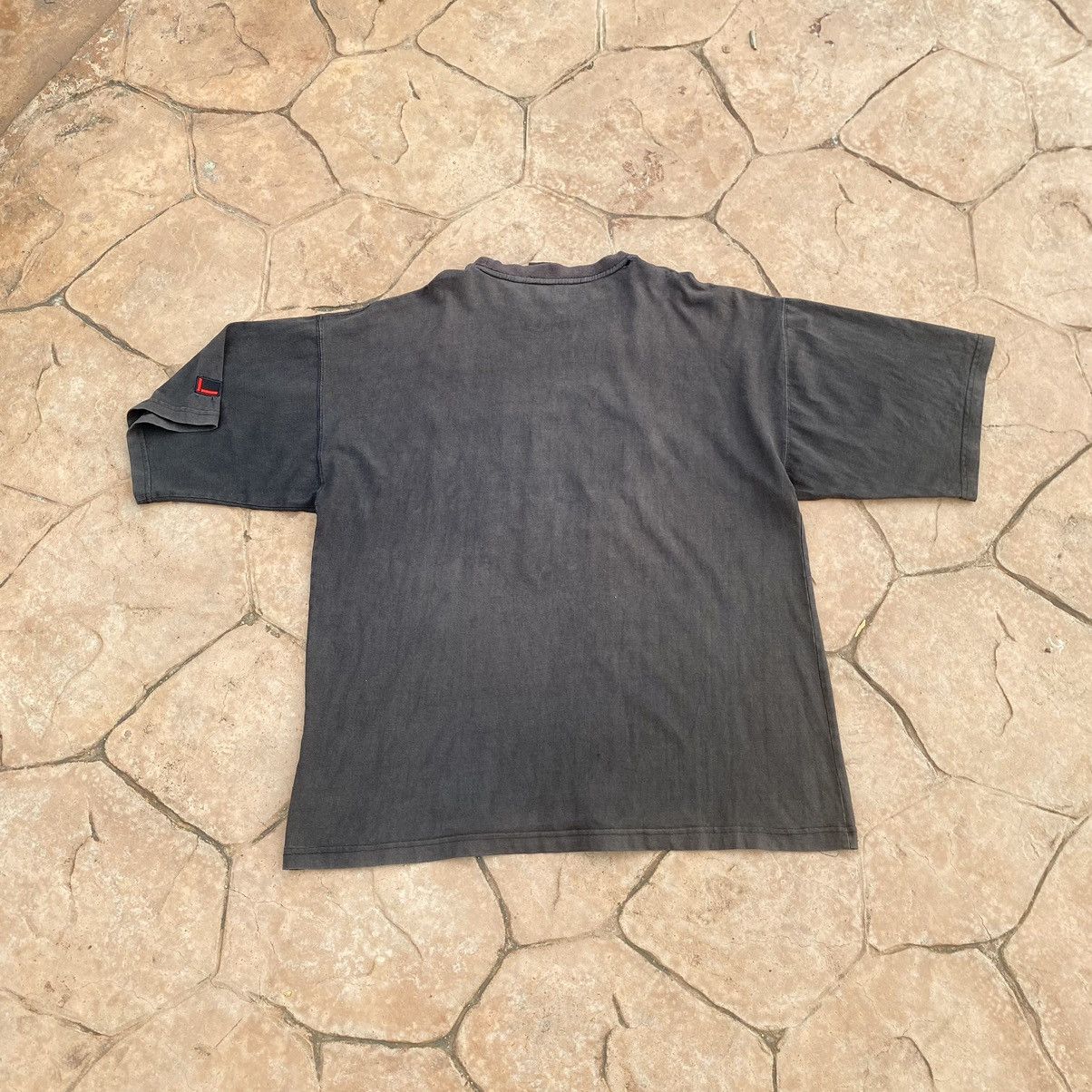Fubu 💥SICK💥 THRASHED Faded Vintage Y2K Fubu Embroidered ERD TEE Size US XL / EU 56 / 4 - 5 Thumbnail