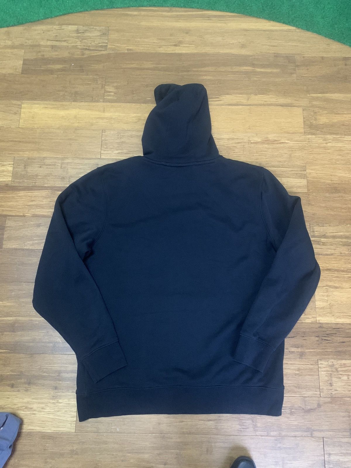 Mercedes-Benz Mercedes AMG Petronas Formula One Hoodie Size US XL / EU 56 / 4 - 6 Thumbnail