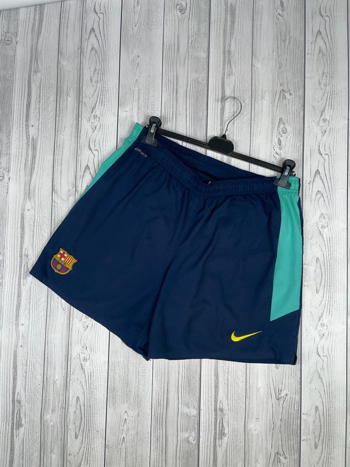 Nike Vintage Barcelona soccer Shorts Away blue rare size M Size US 32 / EU 48 - 1 Thumbnail