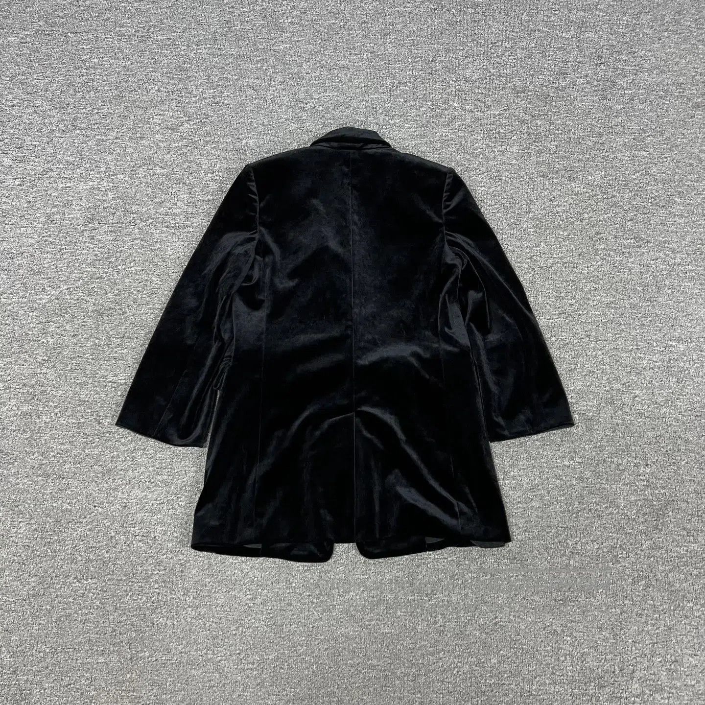 Brunello Cucinelli Brunello Cucinelli Black velvet suit jacket| Size L / US 10 / IT 46 - 2 Thumbnail