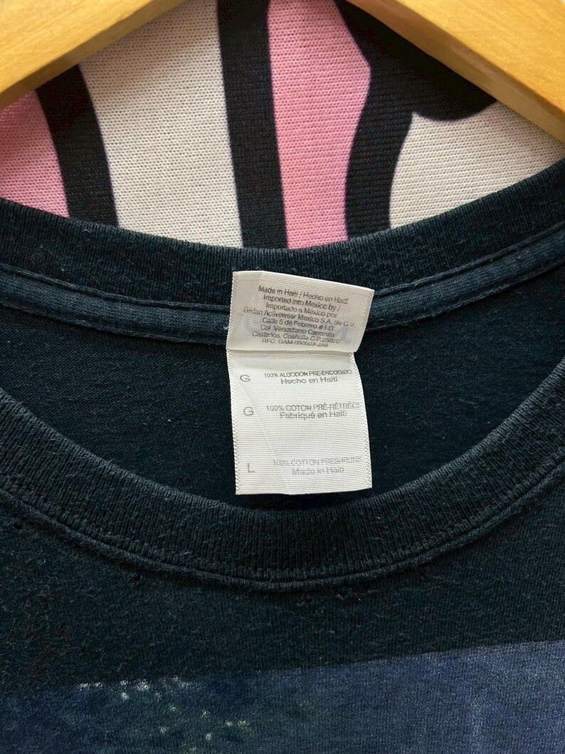 Band Tees Vintage 2000s Being As An Ocean tshirt size L Size US L / EU 52-54 / 3 - 4 Thumbnail