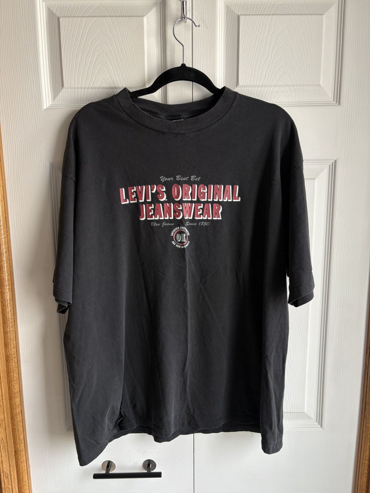 Levi's × Levi's Vintage Clothing × Vintage Levi’s Vintage Streetwear 90s Thrashed Black L T-shirt Size US L / EU 52-54 / 3 - 1 Thumbnail