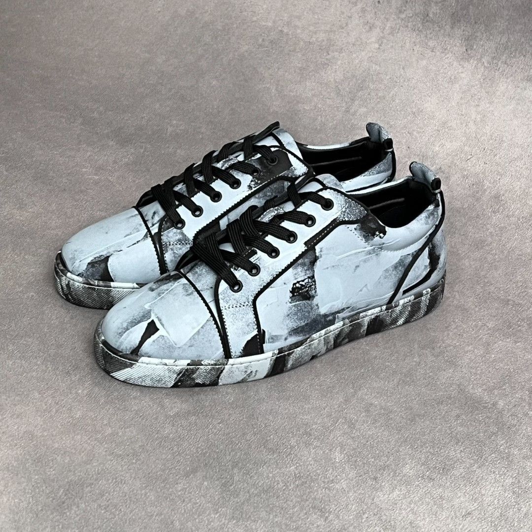 Christian Louboutin Christian Louboutin Leather Multi Lowtop Sneakers 6 Men Size US 6 / EU 39 - 1 Thumbnail