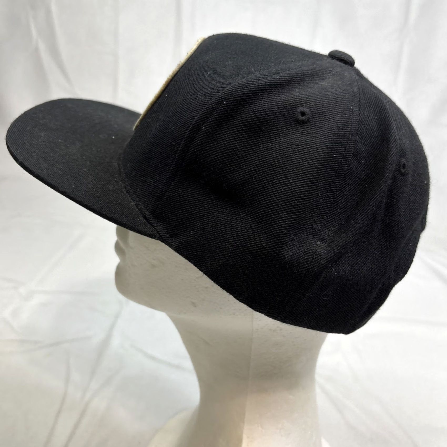Vintage Insomniacs EDC Electric Daisy Carnival Hat Flat Brim Adjustable Black Patch Snapback One Size Mens Size ONE SIZE - 7 Thumbnail
