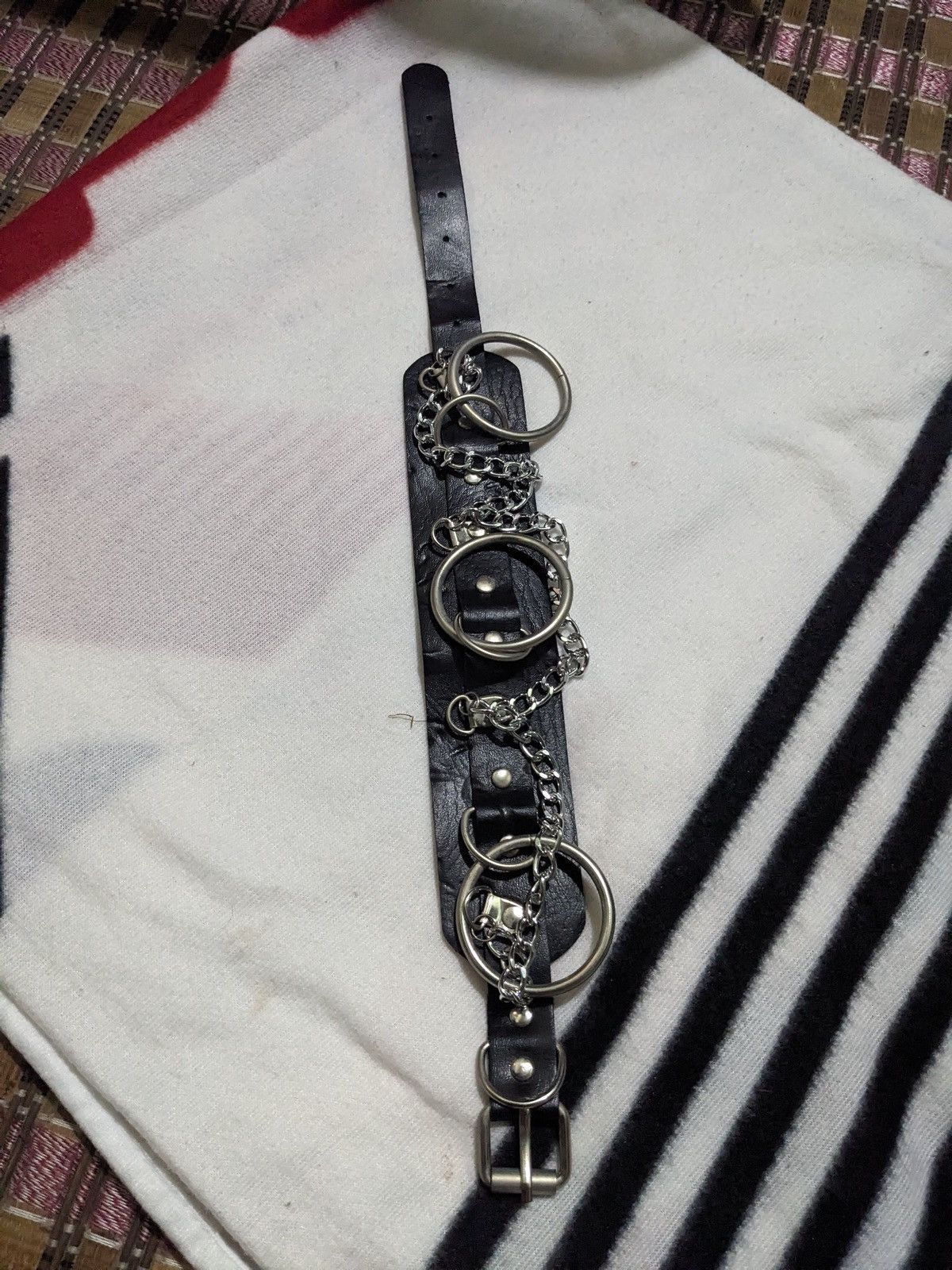 The Unbranded Brand Black Leather Punk Collar w/ O-Rings & Chains Size ONE SIZE - 4 Thumbnail