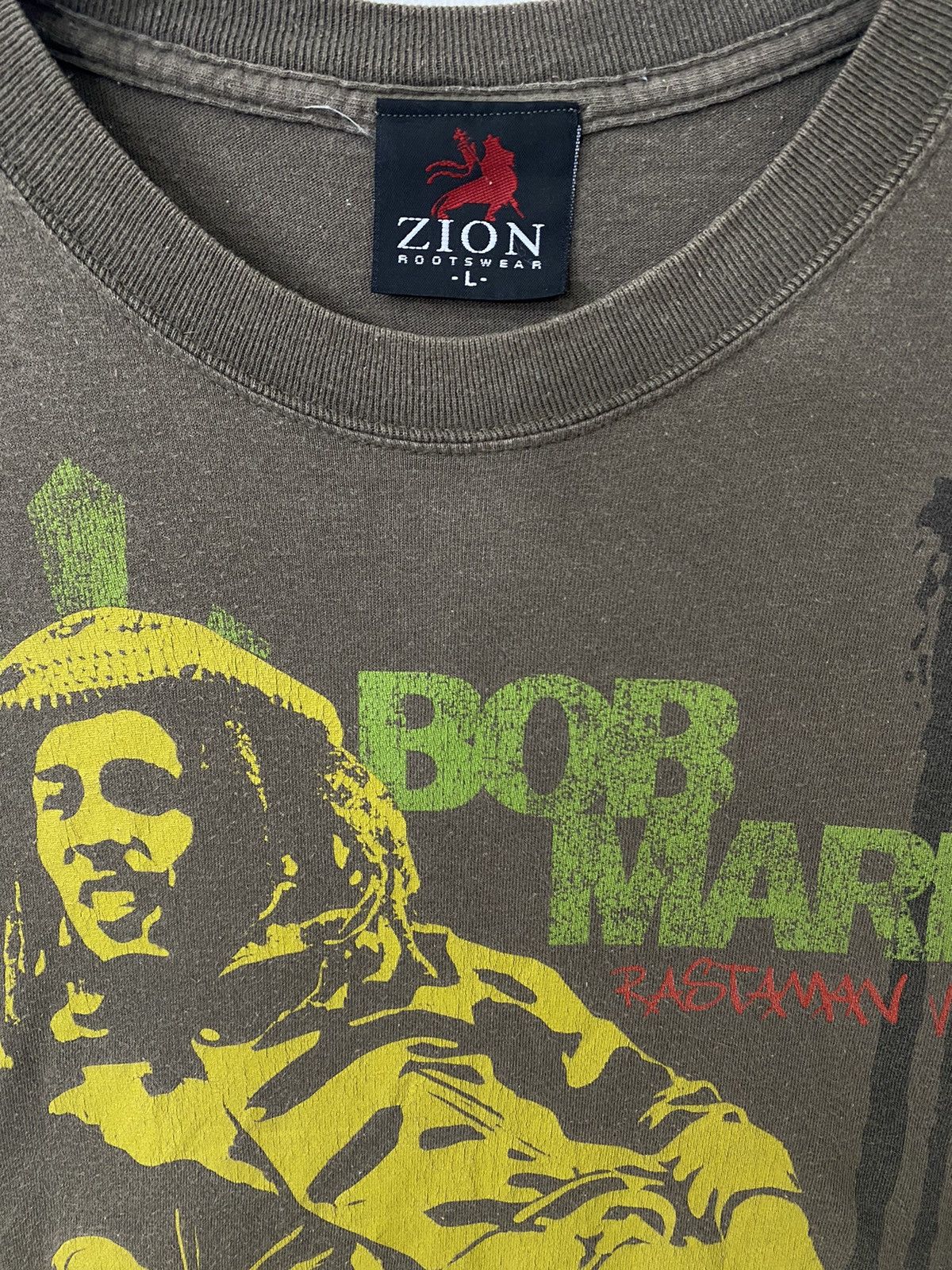 Band Tees 💥VINTAGE BOB MARLEY reggae rasta Rise up tee shirt Size US L / EU 52-54 / 3 - 3 Thumbnail