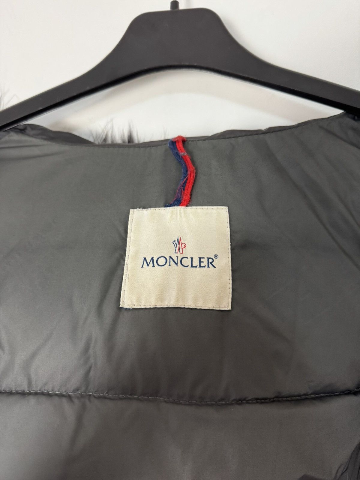 Moncler Moncler Merin Giubbotto Coat Down Puffer Parka Jacket Fur Size L / US 10 / IT 46 - 9 Thumbnail