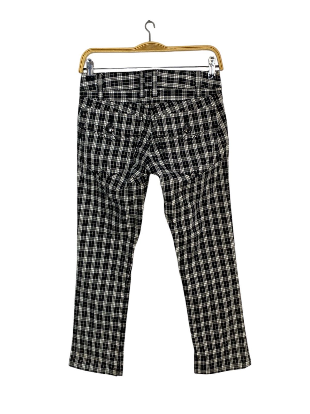 Burberry Hype Burberry Blue Label Black White Plaid Size 28" / US 6 / IT 42 - 2 Thumbnail