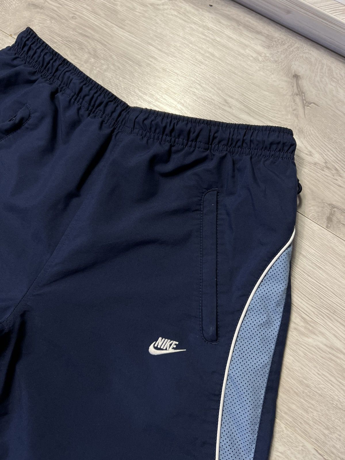 Nike × Vintage Vintage Nike Nylon Shorts Embroidered Swoosh Logo Size US 32 / EU 48 - 6 Thumbnail