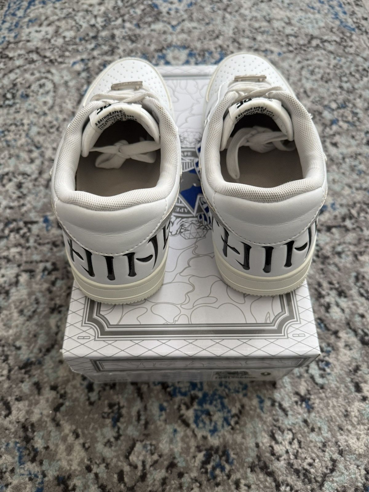 Bape bape sta low white reflective Size US 9 / EU 42 - 4 Thumbnail