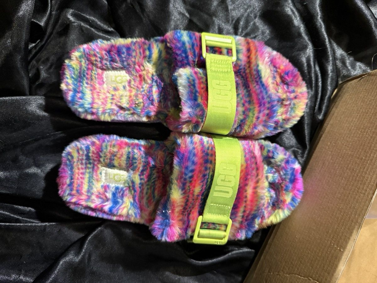 Ugg UGG WOMEN'S FLUFFITA PIXELATE MULTO COLOR Size US 7 / IT 37 - 1 Thumbnail