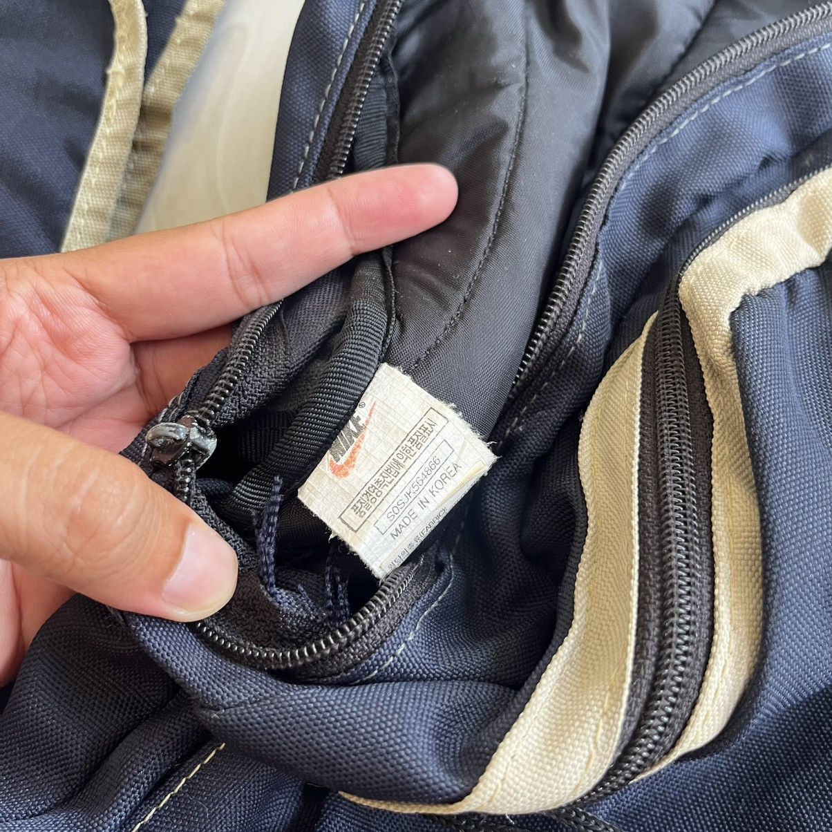 Nike Vintage 90s Nike sling bag Size ONE SIZE - 6 Thumbnail
