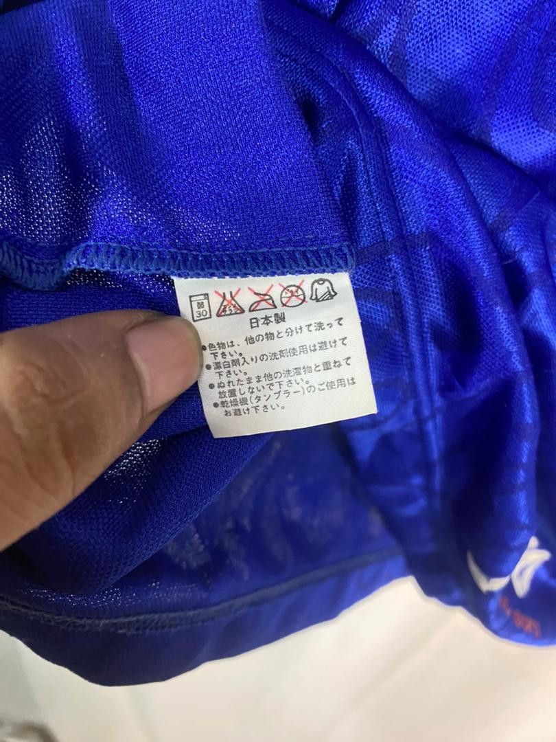 Asics × Vintage Best offer 🔥Vintage japan team football 1998 jersey shirt Size US L / EU 52-54 / 3 - 10 Thumbnail