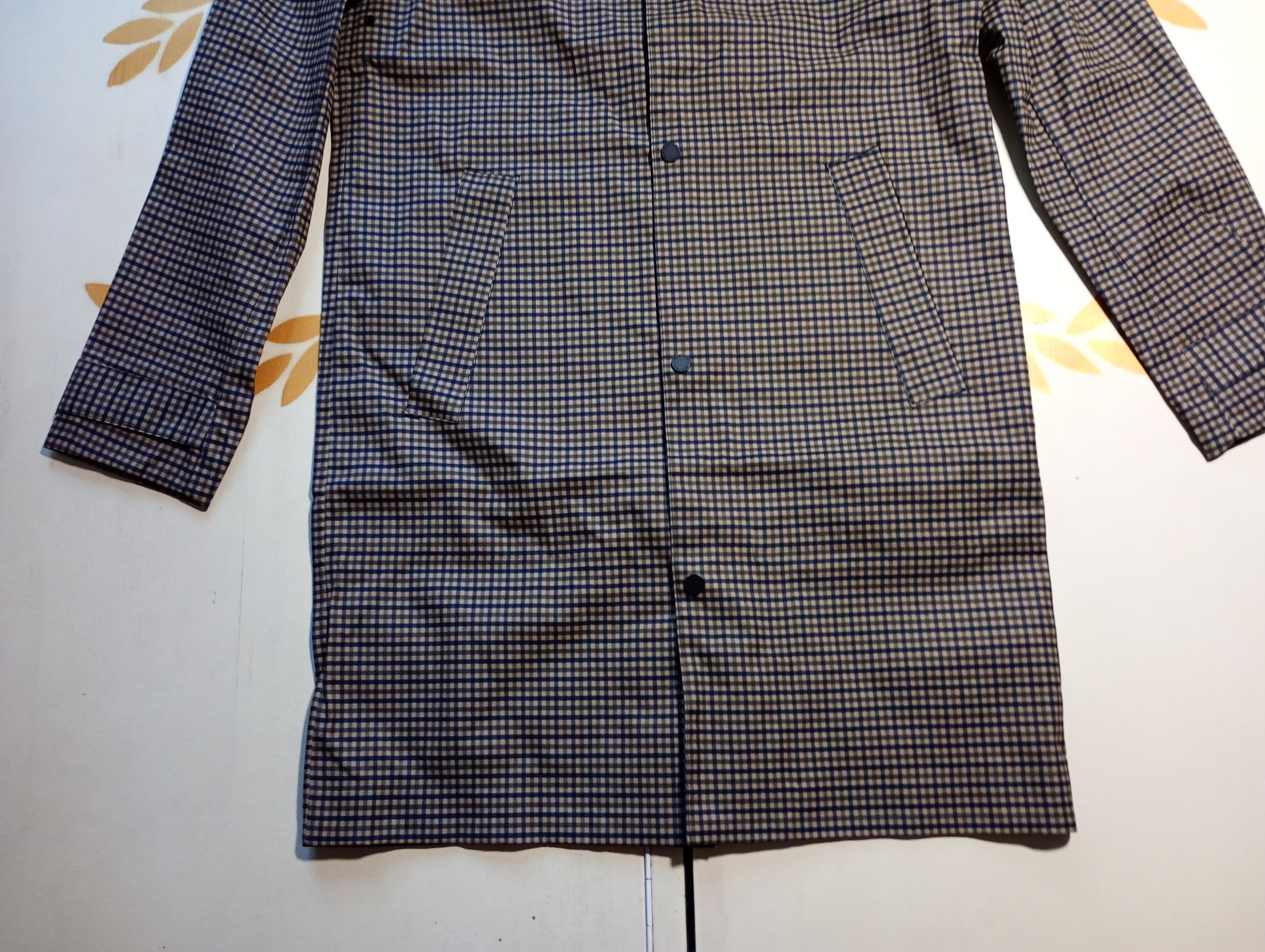 H&M H&M NWT Checkered Raincoat UK 36R Size US S / EU 44-46 / 1 - 4 Thumbnail