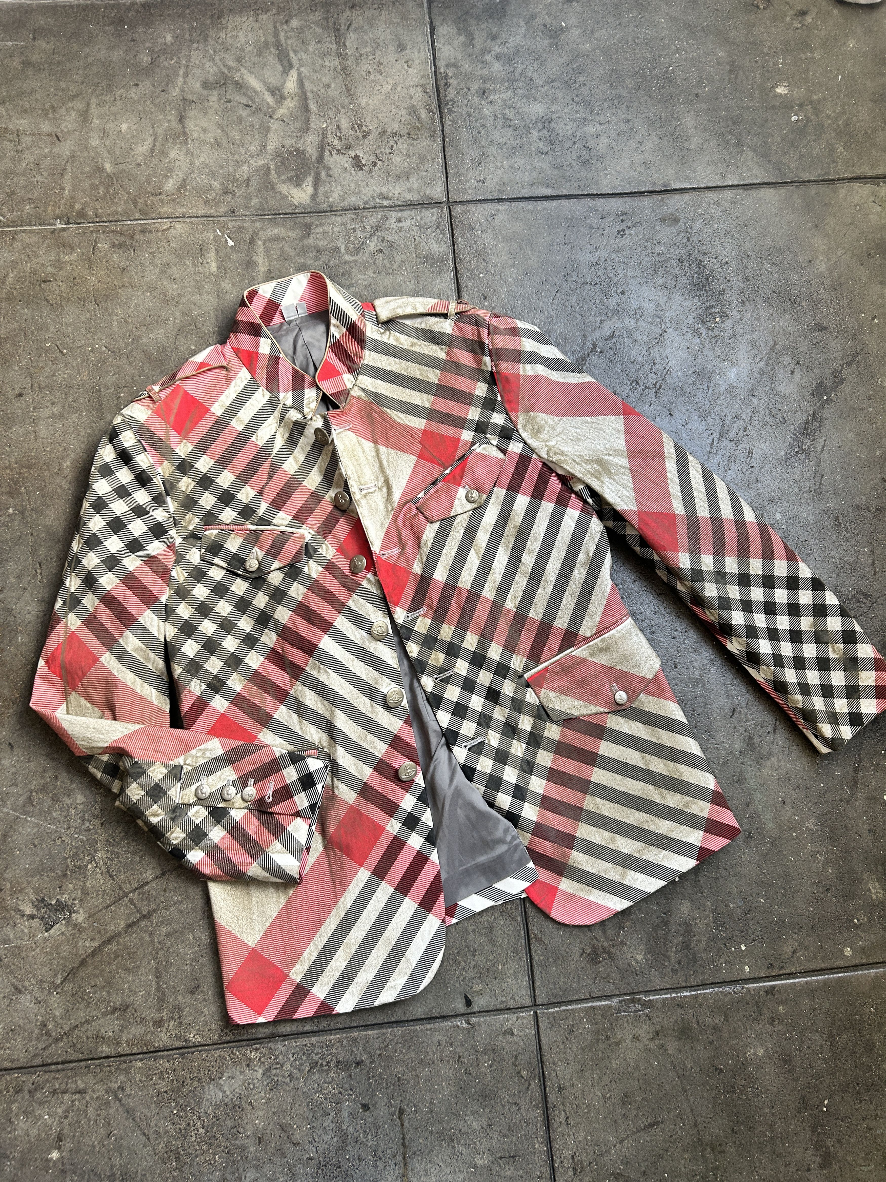 Vivienne Westwood Brand New 1,200$ 2016 Heavy Coat w/ Purposeful Distressing Size US M / EU 48-50 / 2 - 1 Thumbnail
