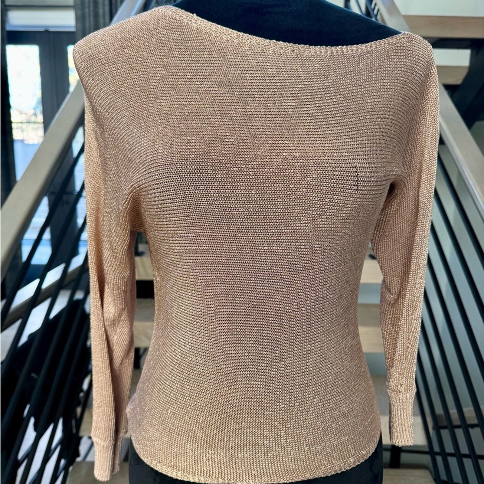 Guess Guess Women's Sweater in rose gold with minor issue size XS Size XS / US 0-2 / IT 36-38 - 1 Thumbnail