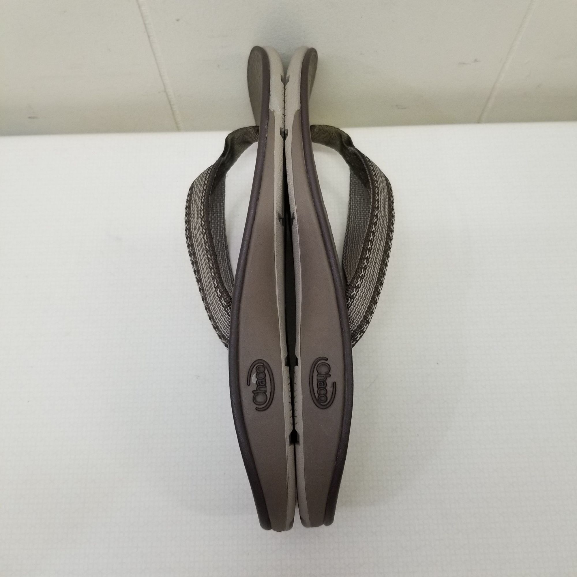 Chaco Chaco Classic Brown Tan Sandals Flip Flops 10 Comfort Walkin Size US 10 / IT 40 - 6 Thumbnail