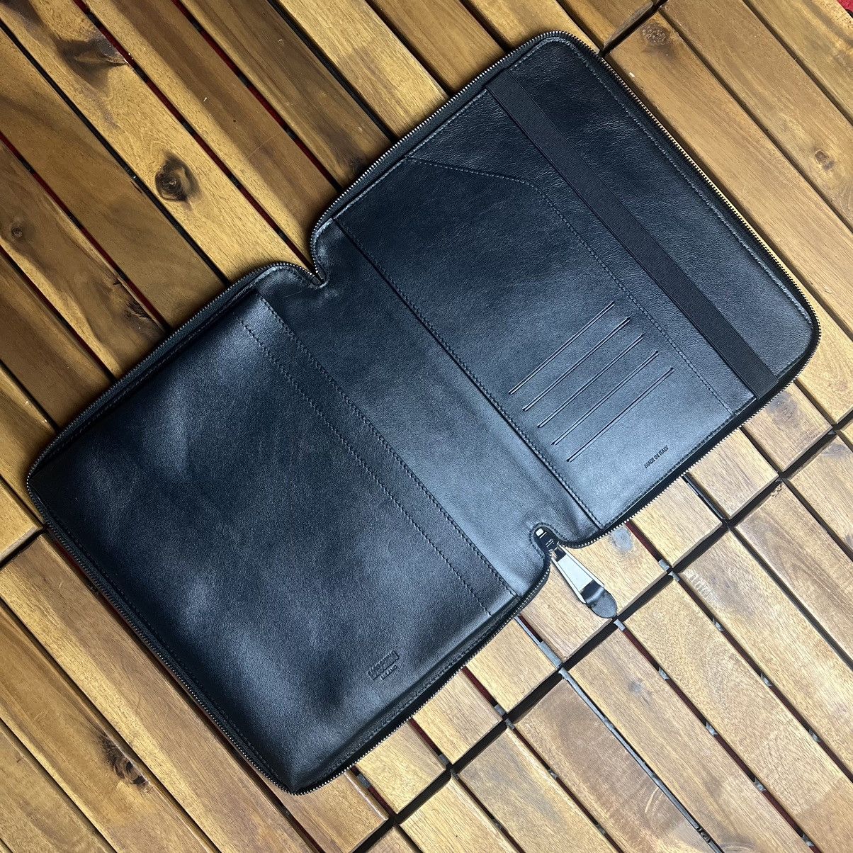Moschino MOSCHINO COUTURE MILAN DOCUMENT HOLDER/ORGANISER/LAPTOP BAG Size ONE SIZE - 8 Thumbnail
