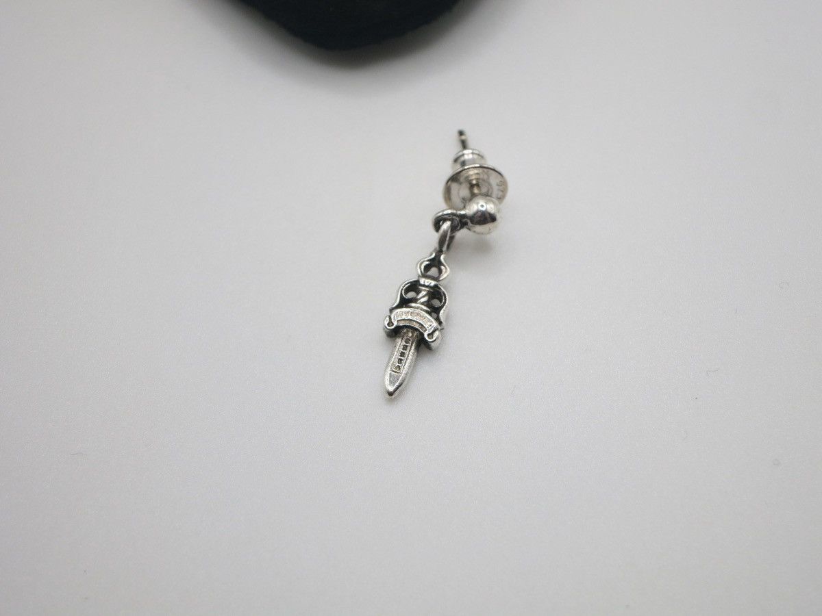 Chrome Hearts 22k Gold Dagger Earring Drop - SRM – SHENGLI