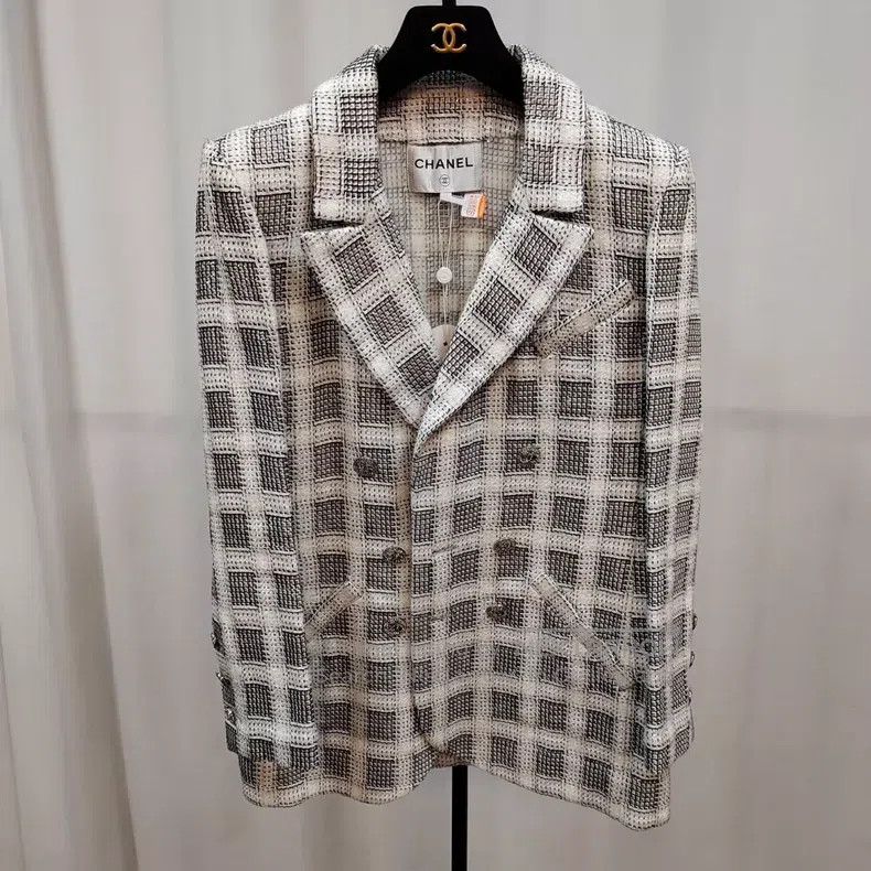 Chanel Chanel Tweed coat Size XS / US 0-2 / IT 36-38 - 1 Thumbnail