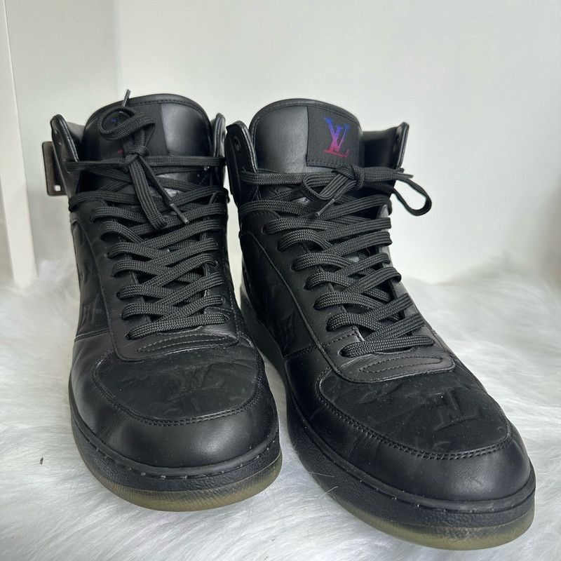 Louis Vuitton Louis Vuitton Rivoli High-Top Sneakers for Men - Size US 8 / EU 41 - 1 Thumbnail