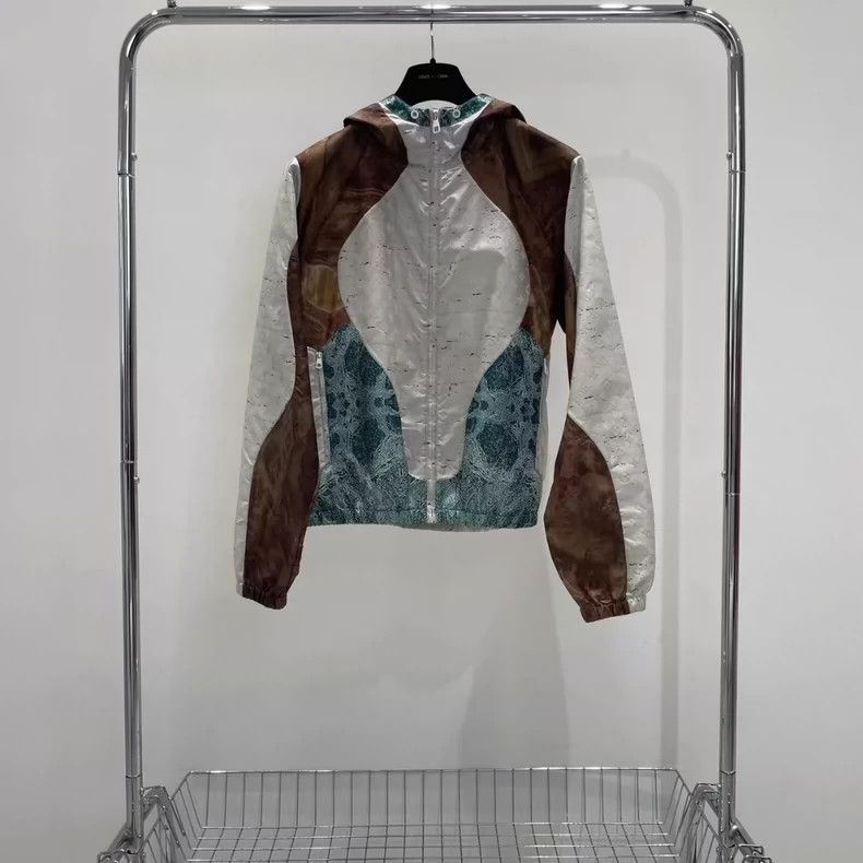 Louis Vuitton louis vuitton Marble full logo assault jacket 2501-Nextarr Size US M / EU 48-50 / 2 - 1 Thumbnail